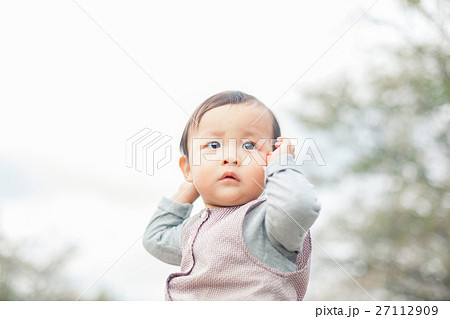 1 year old 1 year old 27112909