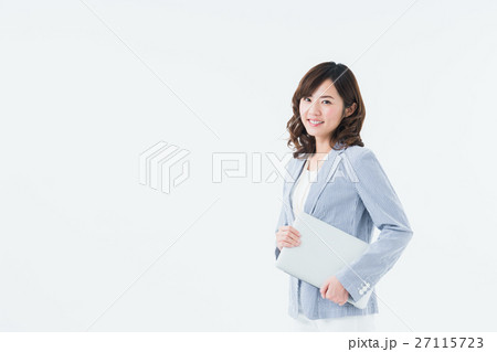 ビジネスウーマン（パソコン） 27115723