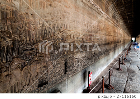 アンコール・ワット第一回廊のレリーフ（天国と地獄） 27116160