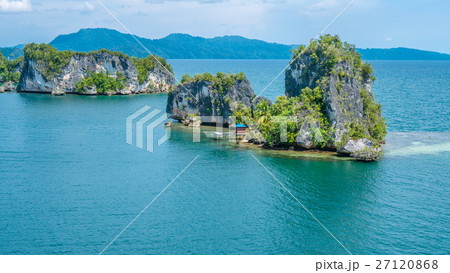 Rocks Landscape in Kabui Bay Raja Ampat, Indonesia Rocks Landscape in Kabui Bay Raja Ampat, Indonesia 27120868