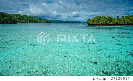 Beautiful Blue Lagoone, Gam Island, Raja Ampat Beautiful Blue Lagoone, Gam Island, Raja Ampat 27120914