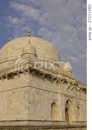 Tomb of Hoshang Shah Tomb of Hoshang Shah 27121360