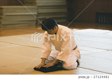 martial artist 27124481