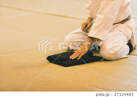 martial artist 27124483