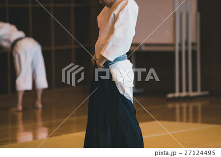 martial artist 27124495