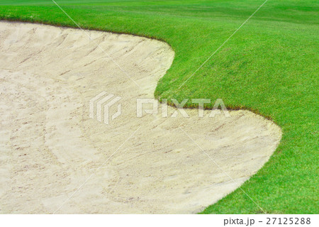 bunker and putting green bunker and putting green 27125288