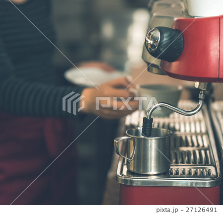 カフェバイト 27126491