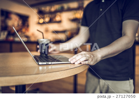 ノマドイメージ12:撮影協力:TENOHA DAIKANYAMA ノマドイメージ12:撮影協力:TENOHA DAIKANYAMA 27127050