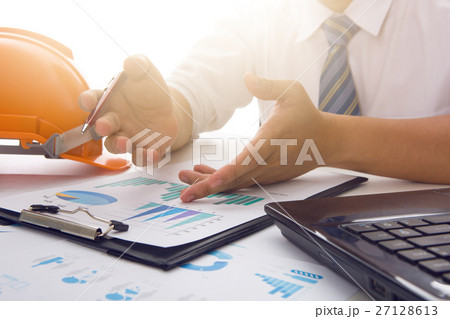 Working man in the office 27128613