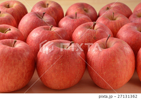 ふじりんご　林檎　apple 27131362