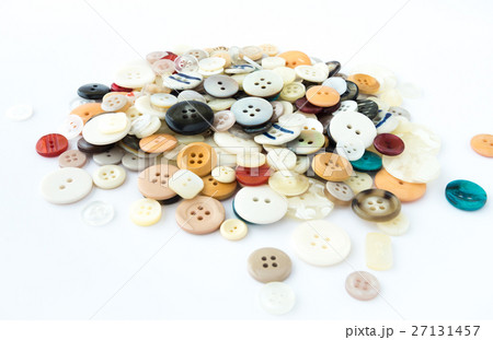 ボタン　たくさん　裁縫　山積み 27131457