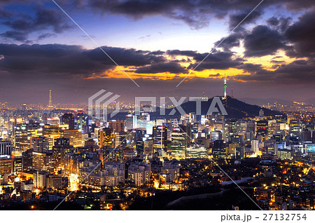 Downtown cityscape and Seoul tower in Korea. 27132754