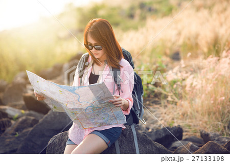 Beautiful Asia woman traveler,travel concept 27133198