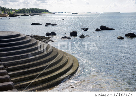 石垣島・観音崎のテラスと海 石垣島・観音崎のテラスと海 27137277