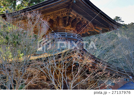 高野山金輪塔と朝陽の趣き 高野山金輪塔と朝陽の趣き 27137976