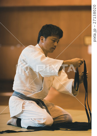 martial artist 27138020