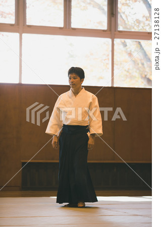 martial artist martial artist 27138128