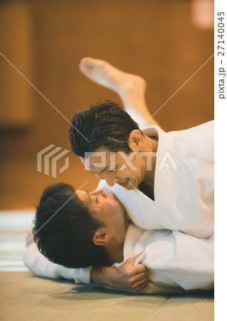 martial artist martial artist 27140045
