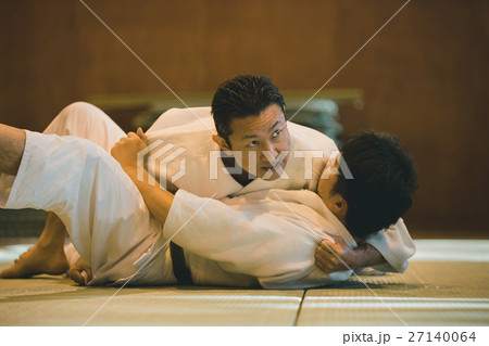 martial artist martial artist 27140064