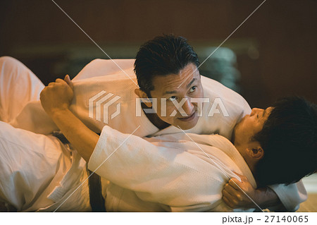 martial artist martial artist 27140065