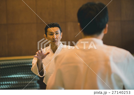 martial artist 27140253