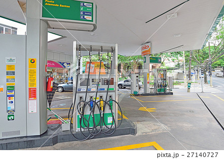 ブラジル　ガソリンスタンド 27140727