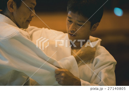 martial artist 27140805
