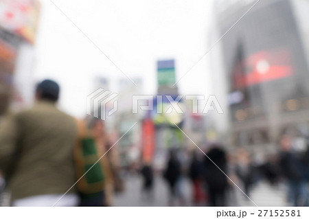 渋谷スクランブル交差点　人   ボケ 27152581