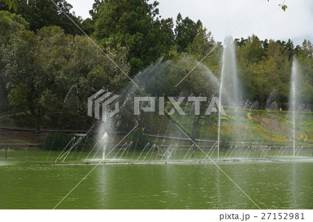 噴水 間欠泉 ガイザー 27152981