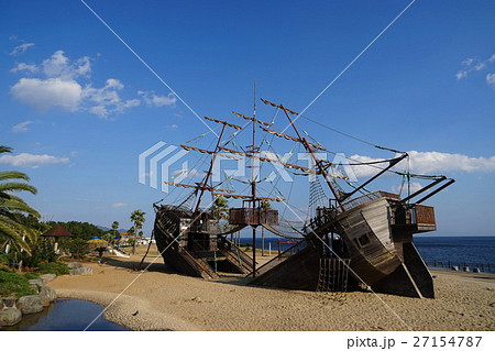 12月　静岡市・広野海岸公園01遊具・難破船 27154787