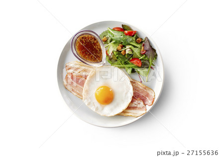 ベーコンと目玉焼き 27155636