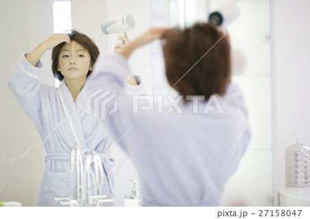 ヘアードライシーン 27158047