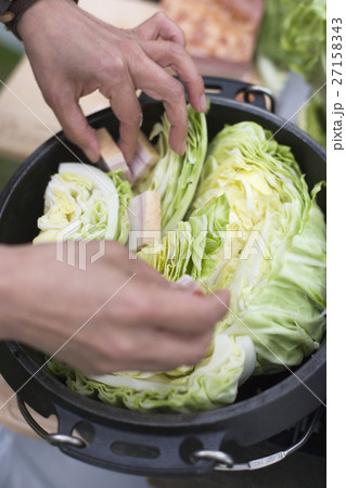 鍋の下ごしらえ 27158343
