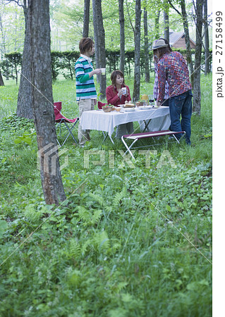 ピクニック 27158499