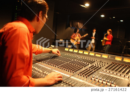レコーディングスタジオ 27161422