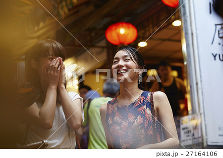 台湾　夜市　女子旅 27164106