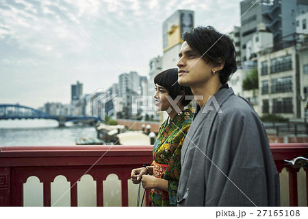 東京観光　外国人
 27165108