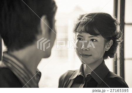 昭和イメージ 女性 主婦 妻 昭和イメージ 女性 主婦 妻 27165395