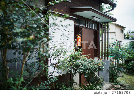 昭和イメージ 住宅 玄関の写真素材