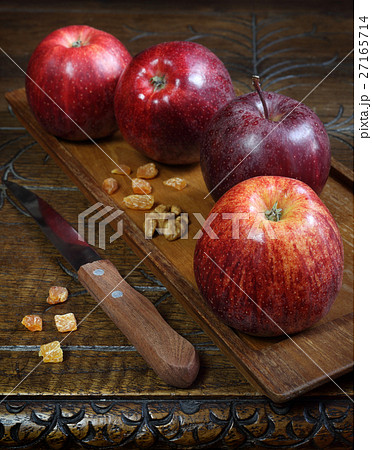 Vinous Gala apples on old wooden surface Vinous Gala apples on old wooden surface 27165714