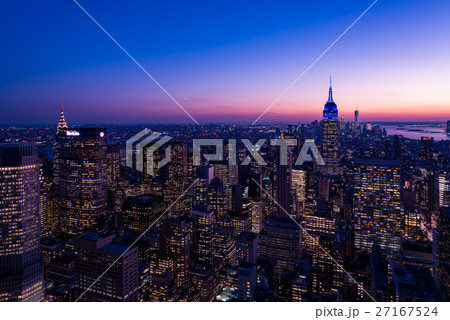 ニューヨーク・マンハッタンの夕景 ニューヨーク・マンハッタンの夕景 27167524
