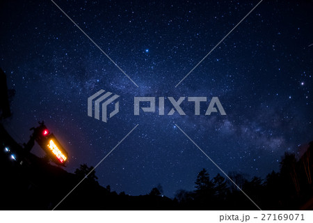 志賀高原の夜空 27169071