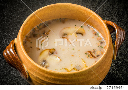 マッシュルームのポタージュ　 Mushrooms soup 27169464