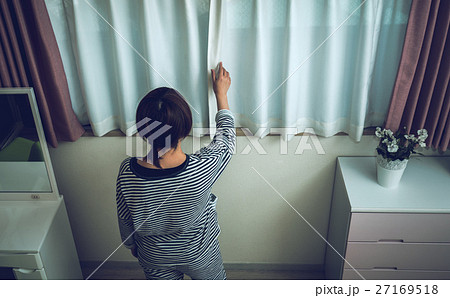 プライバシー プライバシー 27169518