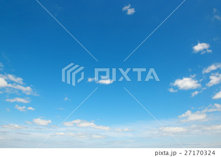 Small light clouds 27170324