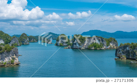 Rocks Landscape, Kabui Bay near Waigeo Raja Ampat Rocks Landscape, Kabui Bay near Waigeo Raja Ampat 27171306