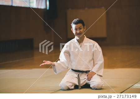 martial artist martial artist 27173149