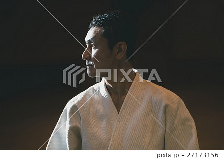 martial artist 27173156