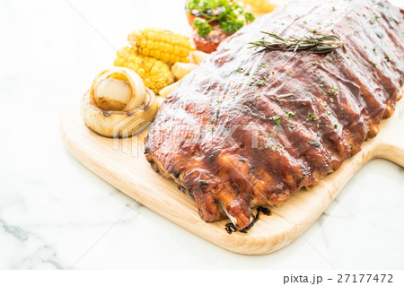 Rib barbecue Rib barbecue 27177472