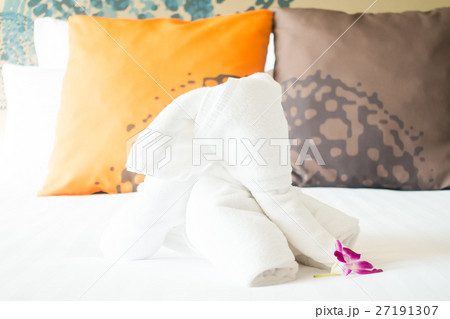 Elephant towel on bed decoration Elephant towel on bed decoration 27191307